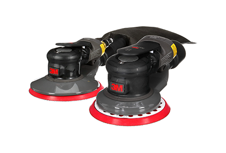 3M Xtract™ Cubitron­™ II linnen schijf 900DZ op een zwarte achtergrond
